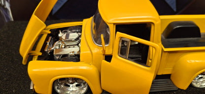 Jada Toys 1/24 Ford F-100 1956 Yellow Big Time Muscle USED