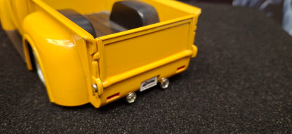 Jada Toys 1/24 Ford F-100 1956 Yellow Big Time Muscle USED