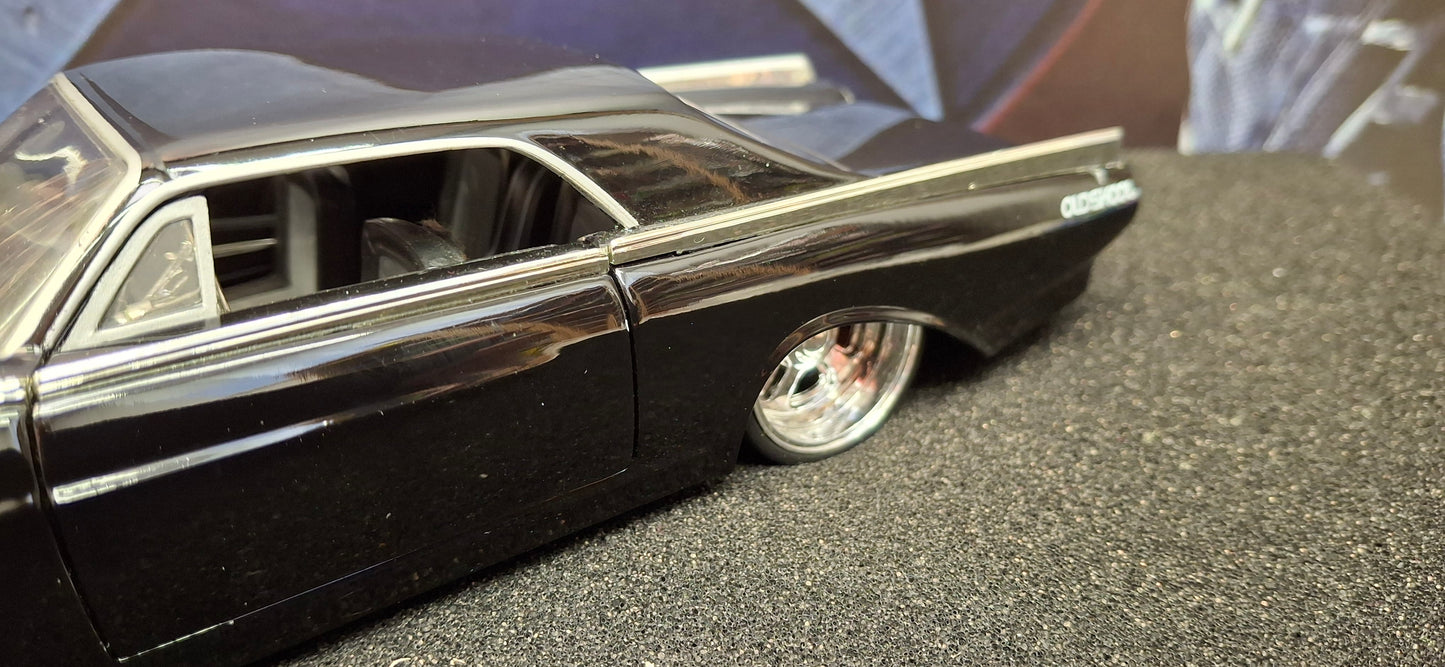 Jada Toys 1/24 Ford Thunderbird 1963 Black Rick Dore Big Time Muscle USED
