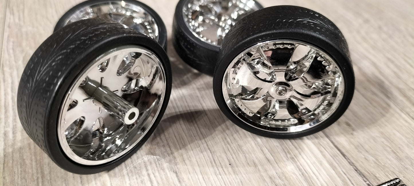 Custom Design 1/24 Koła ver.1 Chrome Spinner
