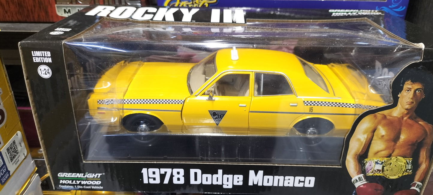 Greenlight 1/24 Dodge Monaco Rocky III Yellow Cab Hollywood