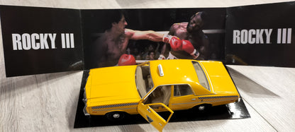 Greenlight 1/24 Dodge Monaco Rocky III Yellow Cab Hollywood