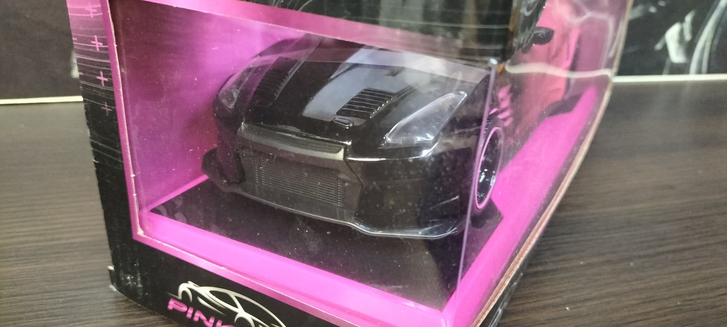 Jada Toys 1/24 Nissan GT-R Ben Sopra Pink Slips