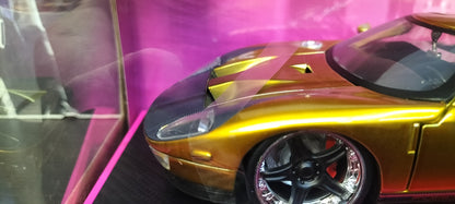 Jada Toys 1/24 Ford GT 2005 Gold Pink Slips