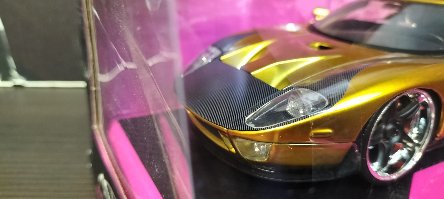 Jada Toys 1/24 Ford GT 2005 Gold Pink Slips