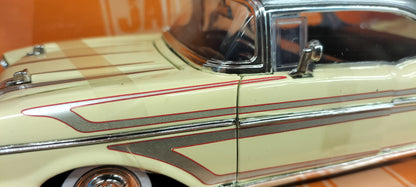 Jada Toys 1/24 Chevy Bel-Air Beige Strips 1957 Big Time Muscle