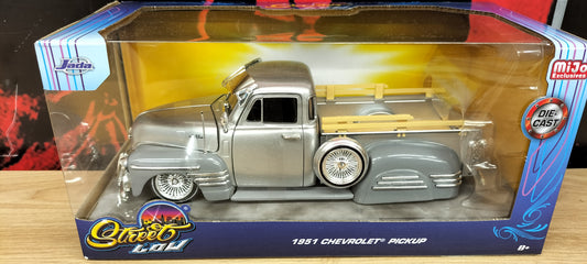 Jada Toys 1/24 Chevy Pickup 1951 Silver Street Low