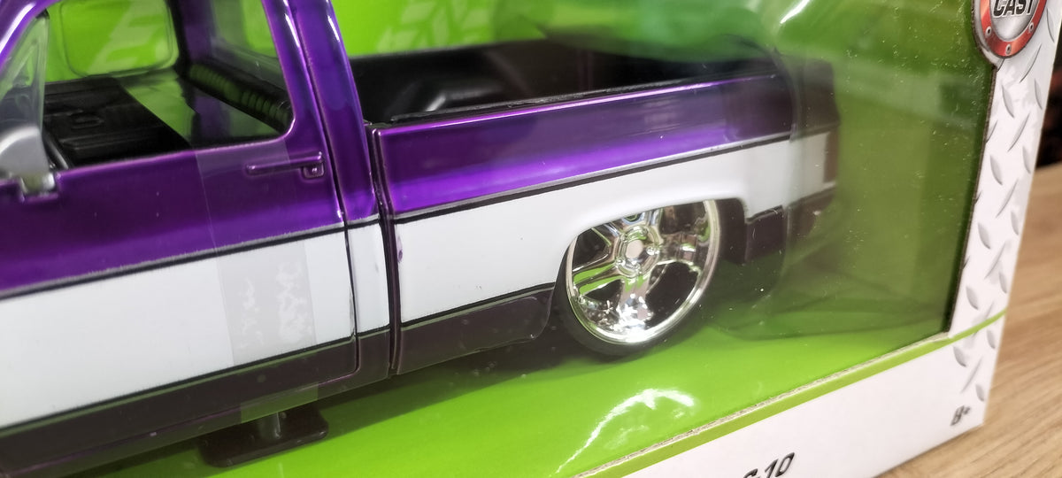Jada Toys 1/24 Chevy C-10 Purple White 1985 Just Truck