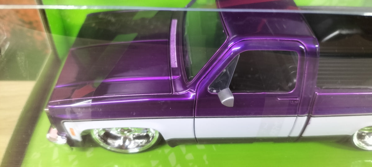 Jada Toys 1/24 Chevy C-10 Purple White 1985 Just Truck