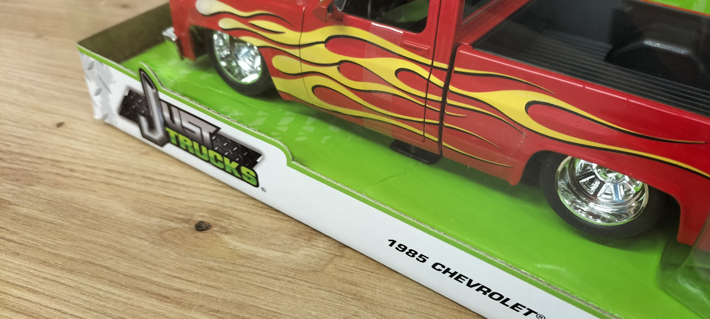 Jada Toys 1/24 Chevy C-10 Red Flame 1985 Just Truck