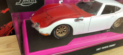 Jada Toys 1/24 Toyota 2000GT 1967 Pink Slips