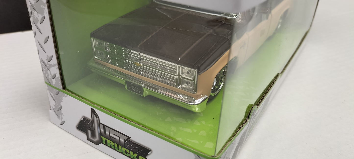 Jada Toys 1/24 Chevy C-10 1985 Brown Beige Just Truck
