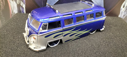 Jada Toys 1/24 VW Bus Flame Big Time Muscle USED