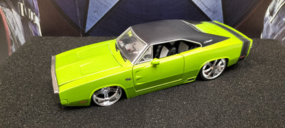 Jada Toys 1/24 Dodge Charger R/T 1970 Lime Green Big Time Muscle USED