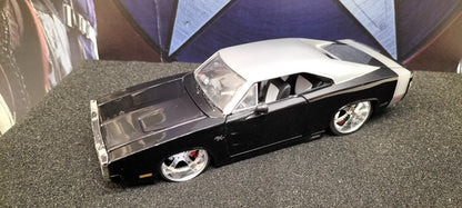 Jada Toys 1/24 Dodge Charger R/T 1970 Black Silver Big Time Muscle USED