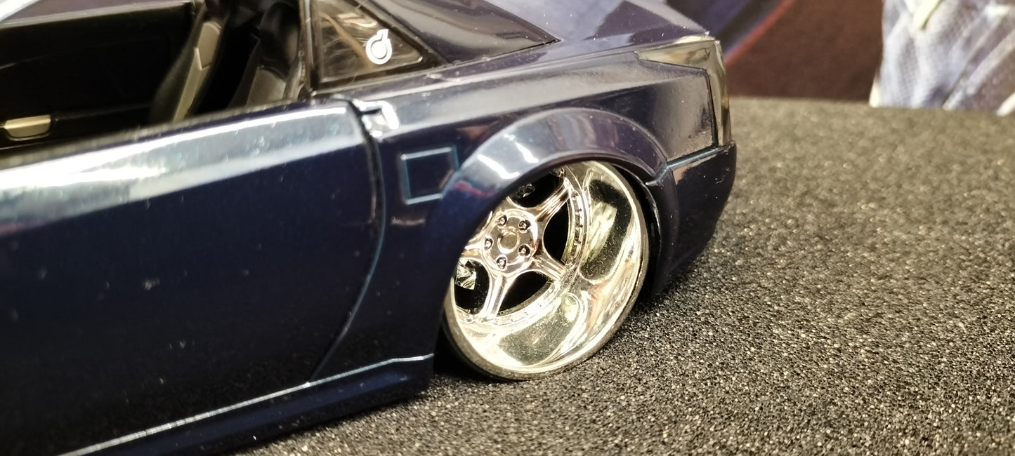 Hot Wheels 1/24 Cadillac XLR Dark Blue Dropotaro USED