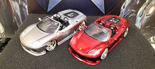 Hot Wheels 1/24 Ferrari 360 Spider Silver i Candy Red Dropotaro USED