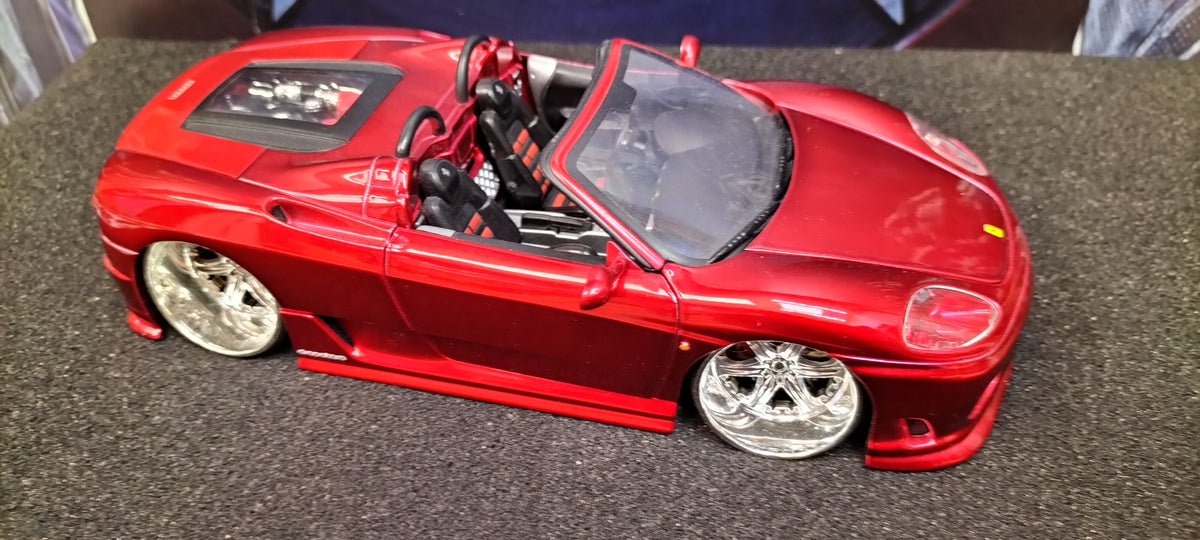 Hot Wheels 1/24 Ferrari 360 Spider Silver i Candy Red Dropotaro USED