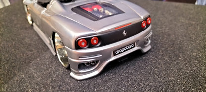 Hot Wheels 1/24 Ferrari 360 Spider Silver i Candy Red Dropotaro USED