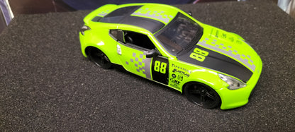Maisto Design 1/24 Nissan 370z 2009 USED