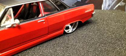Maisto Design 1/24 Chevy Chevelle Malibu 1985 Red Black USED