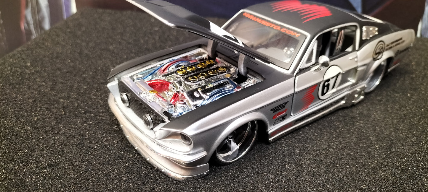 Maisto Design 1/24 Ford Mustang GT 1967 Harley Davidson "67" USED