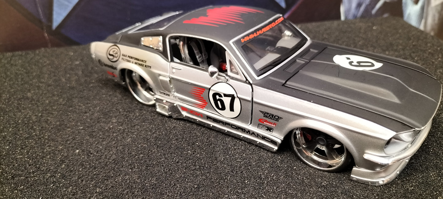 Maisto Design 1/24 Ford Mustang GT 1967 Harley Davidson "67" USED