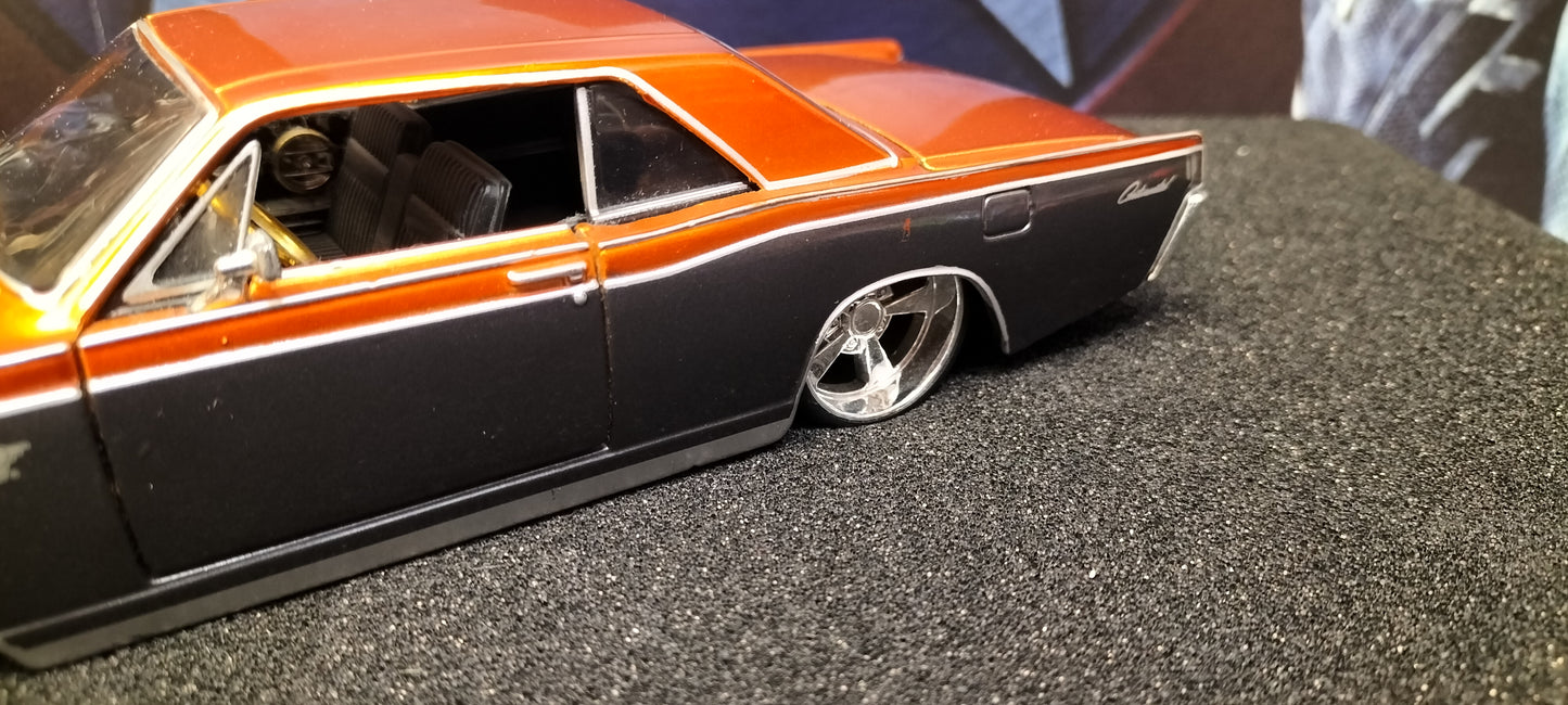 Maisto Design 1/24 Lincoln Continental 1966 Cooper Black USED