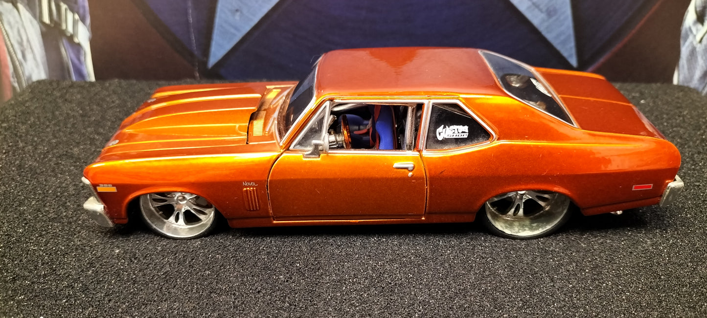 Maisto Design 1/24 Chevy Nova SS 1970 Cooper USED