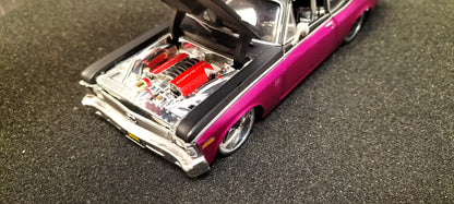 Maisto Design 1/24 Chevy Nova SS 1970 Purple Black USED