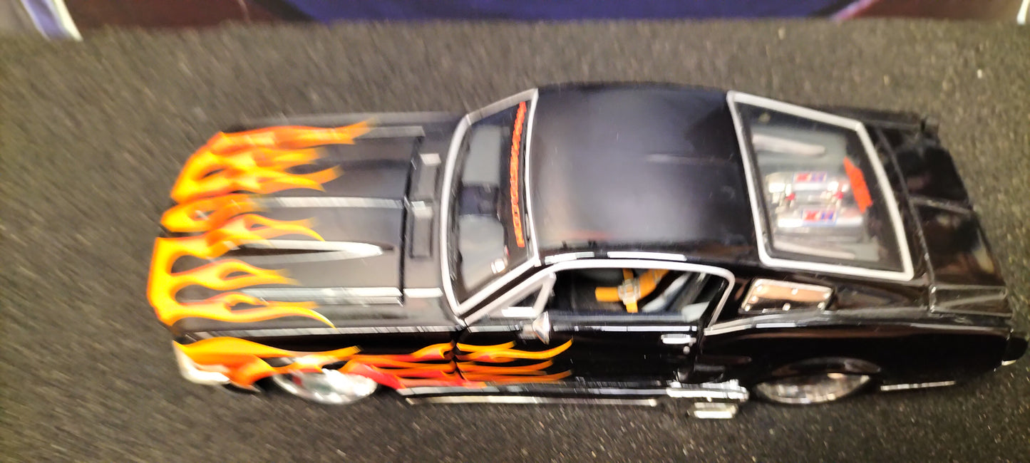 Maisto Design 1/24 Ford Mustang GT 1967 Black Flame USED