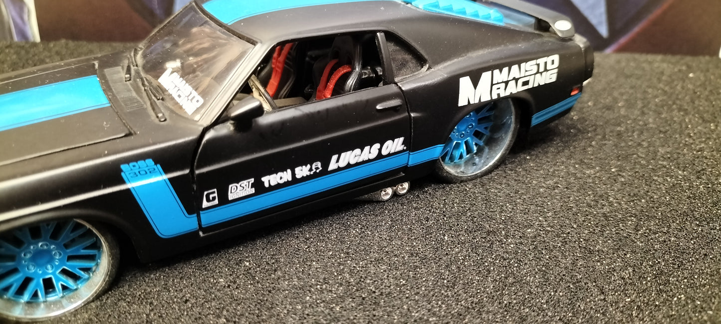 Maisto Design 1/24 Ford Mustang 1970 Boss 302 USED
