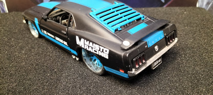 Maisto Design 1/24 Ford Mustang 1970 Boss 302 USED