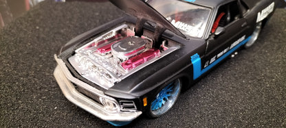 Maisto Design 1/24 Ford Mustang 1970 Boss 302 USED