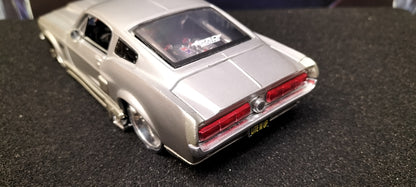 Maisto Design 1/24 Ford Mustang GT 1967 Silver USED