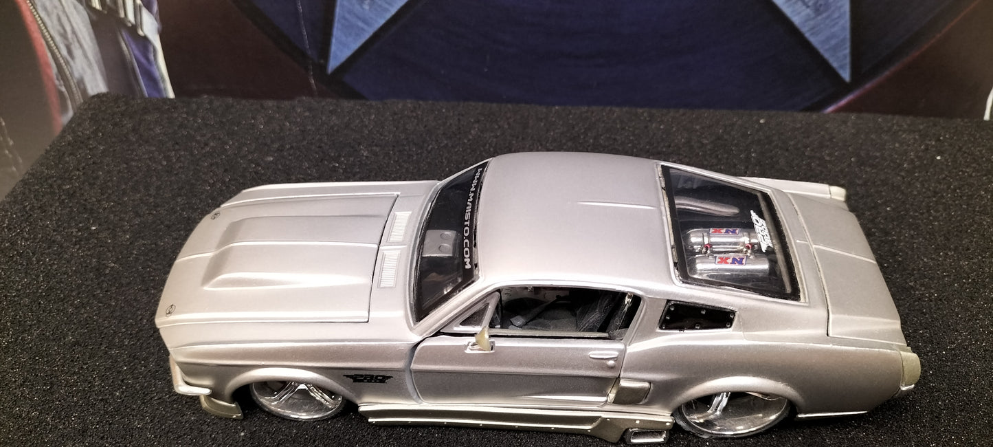 Maisto Design 1/24 Ford Mustang GT 1967 Silver USED