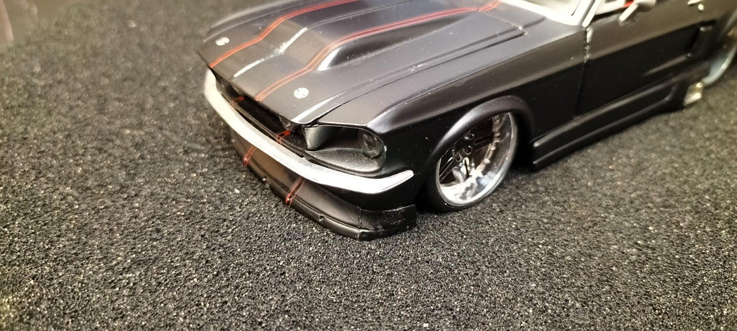 Maisto Design 1/24 Ford Mustang GT 1967 Black Matt USED