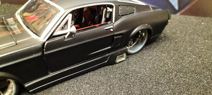 Maisto Design 1/24 Ford Mustang GT 1967 Black Matt USED