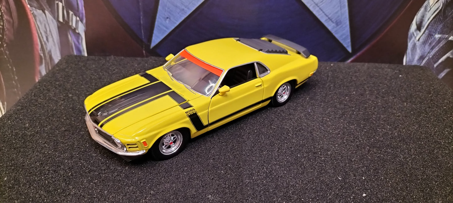 Maisto Design 1/24 Ford Mustang 1970 Boss 302 Light Yellow USED WEELY