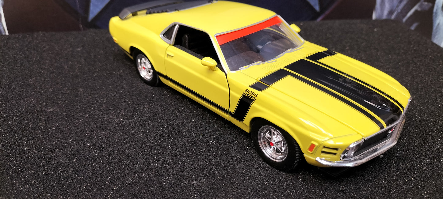 Maisto Design 1/24 Ford Mustang 1970 Boss 302 Light Yellow USED WEELY