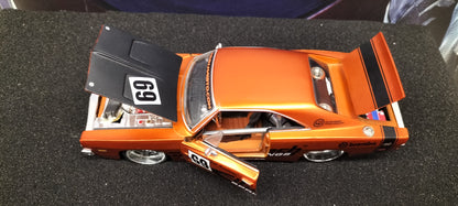 Maisto Design 1/24 Dodge Charger R/T 1969 "69" Cooper Eibach USED