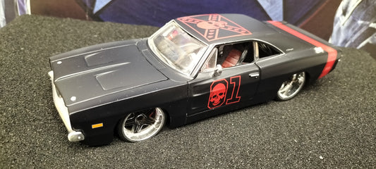 Maisto Design 1/24 Dodge Charger R/T 1969 Black Matt Skull USED
