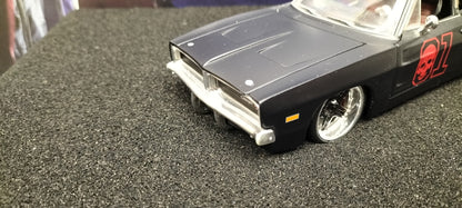 Maisto Design 1/24 Dodge Charger R/T 1969 Black Matt Skull USED