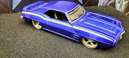 Maisto Design 1/24 Pontiac Firebird 1969 Set 2pcs USED