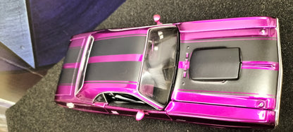 Maisto Design 1/24 Dodge Challenger R/T 1970 Purple Black Stripes USED